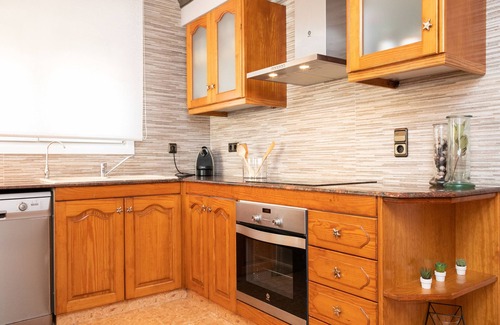 Deltebre Chalet De Esquí | MAGNÍFICA CASA EN EL DELTA DEL EBRO , CON WIFI, PISCINA ,PARKING Y BARBACOA.