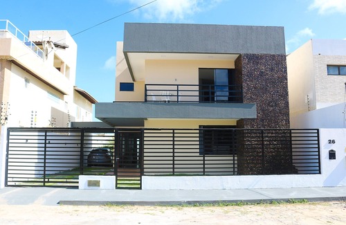Atalaia Casa | Magnificent house on Aruana beach with pool and barbecue