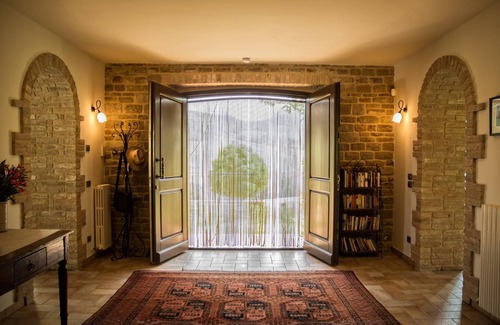Arcevia Villa | Villa de piedra de lujo, cabaña independiente. Piscina privada. Excelente ubicación y vistas! Wifi