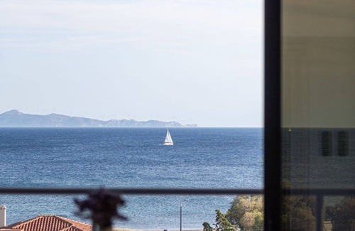 Plaka Villa | Remarkable Athens Villa | Villa Maitora | 4 Bedrooms | Private Furnished Terrace with Hot Tub Featuring Spectacular Acropolis Views | Plaka
