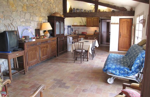 Mons Casa | Magnífica ubicación, rodeado de naturaleza, 3 piezas, 5 pers, punto de vista excepcional