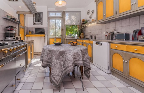 Lauris Otro | Magnificent Mas Provençal in the southern Luberon