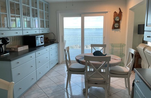 Cudjoe Key Casa | Magnificent Ocean views, privacy abounds on this well appointed mini estate.