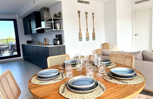 Les Deveses Apartamento | Magnificent penthouse with sea view, very close to beach and child-friendly pool