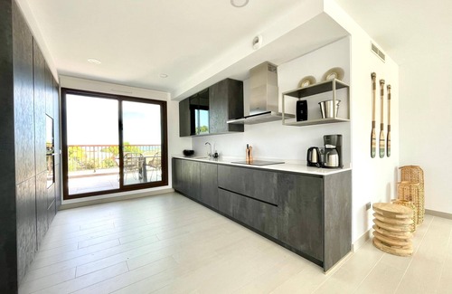 Les Deveses Apartamento | Magnificent penthouse with sea view, very close to beach and child-friendly pool