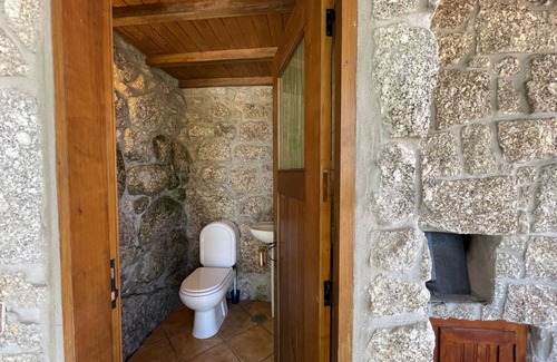 Molares Otro | Magnificent farm with pool and mountain views!