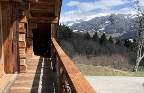 Praz-sur-Arly Casa | Magnificent renovated farmhouse