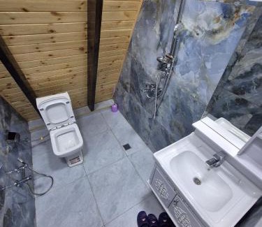 Gabala Apartamento | Magnificent Triangular Villa