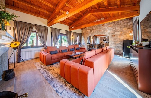 Hrboki Villa | Villa Antea / Elegant Villa Antea in Barban, eastern Istria