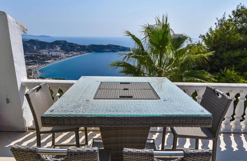 Almuñécar Villa | Magnífica villa con impresionantes vistas al mar