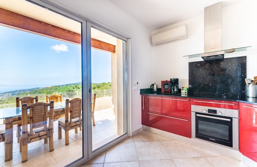 Serra-di-Ferro Villa | Magnífica villa piscina climatizada jacuzzi vista panorámica al mar a 3 km de la playa