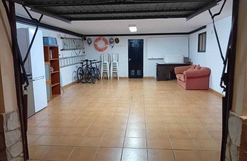Peñíscola Villa | Magnifico chalet en Peñiscola, gran piscina, pista de padel, Wifi,