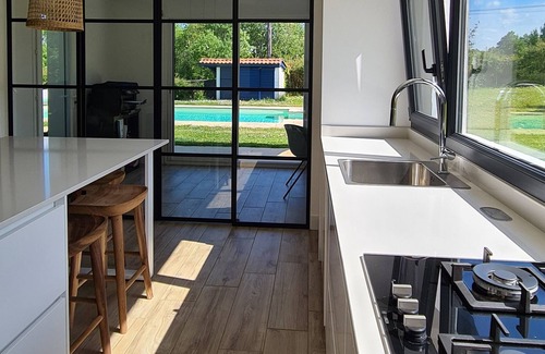 Mouguerre Villa | Magnificent villa on the edge of the forest 20 minutes from the beaches
