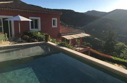 Falicon Villa | Magnífica villa en las alturas de Niza en absoluta calma.