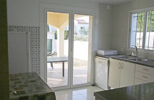 L'Escala Villa | Magnífica villa con piscina privada en gran parcela wifi gratuito ilimitado
