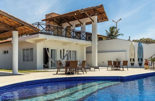 Jacauna Villa | Magnificent villa, with swimming pool and direct access to the beach