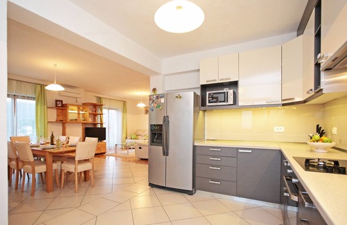 Vrboska Apartamento | Magnífica vista panorámica, amplia terraza, relajante jacuzzi