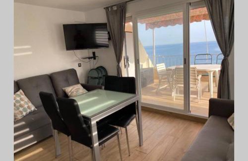 Fregenite Apartamento | Magnifico apartamento con vistas al mar, 1ª Linea