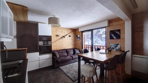 Saint-Jean-dʼAulps Apartamento | MAGNIFIQUE APPARTEMENT REFAIT à NEUF - CALME - 2 Chambres - 6 Personnes - Vue Montagne GRAND CERF 65