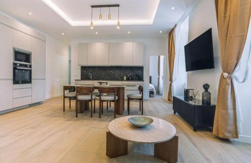 Quartier du Port Apartamento | Magnifique appartement - Jacuzzi - Port de Nice