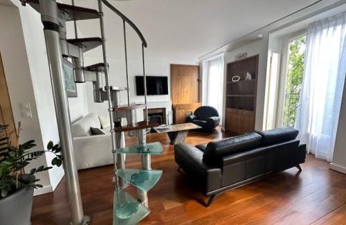 17th Arrondissement Apartamento | Magnifique appartement Paris proche Arc Triomphe