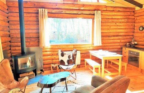 Les Farges Casa | Magnifique chalets en rondins avec SPA et Tipis en plaine Nature Environnement ressourçant au calme vue imprenable Lascaux SPA non disponible juillet et aout