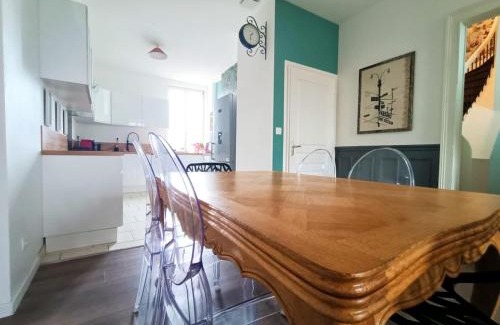 Chalons-en-Champagne Apartamento | Magnifique duplex 3 chambres proche centre-ville et gare Chemin du Barrage