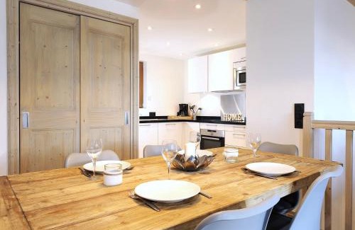Courchevel Apartamento | Magnifique duplex 3 chambres à Courchevel avec balcon, parking, et WIFI - FR-1-575-107