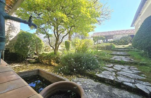 Montaigu-de-Quercy Casa | Magnifique ferme rénovée et sa piscine écologique - 15 personnes - 7 chambres