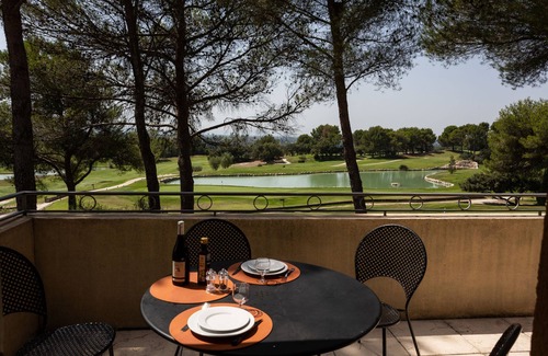 Saumane-de-Vaucluse Apartamento | Apartamento-Premium-Baño Privado-Vista al golfo-Golf. 243