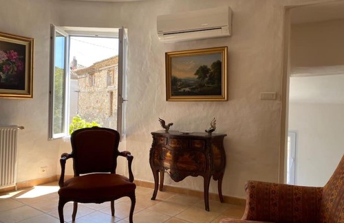Caderousse Casa | Magnifique maison cœur de village climatisée