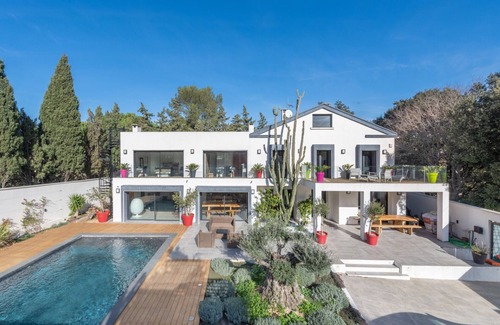 Les Baumettes Casa | Magnifique Maison D'architecte Moderne et Contemporaine Dans un Écrin de Verdure