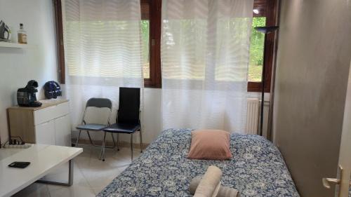 Vaux-le-Penil Apartamento | Magnifique Studio du Chateau VLP