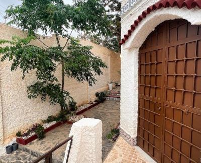 Mers El Kebir Casa | Magnifique Villa La Corniche en bord de mer à Saint rock, Ain El Turk, Oran