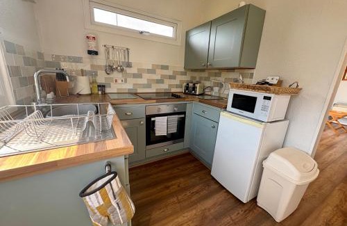 South Cerney Chalet De Esquí | Magnolia Cabin, Pet Friendly, Free Hoburne Passes