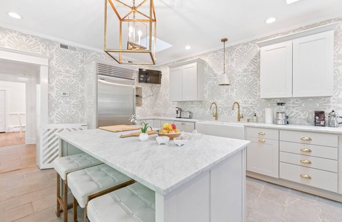 Barracks Rugby Casa | Magnolia Hill | 4 Bed, 3.5 Bath