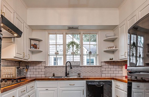 Fondren Casa | Magnolia Paradise in Fondren! Close to Shops, Eatery & Hospitals