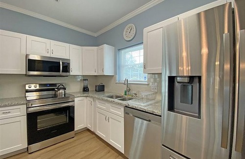 Central Myrtle Beach Condominio | Magnolia Place by Palmetto Vacations