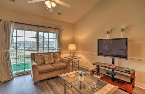 Central Myrtle Beach Apartamento | Magnolia Pointe Condo on Golf Course!