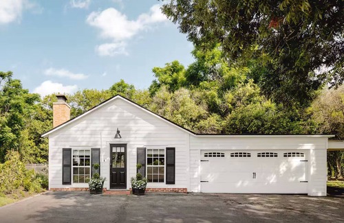 Landon Branch Cabaña | Magnolia's Hillcrest Cottage - Designed & owned by Chip & Joanna Gaines