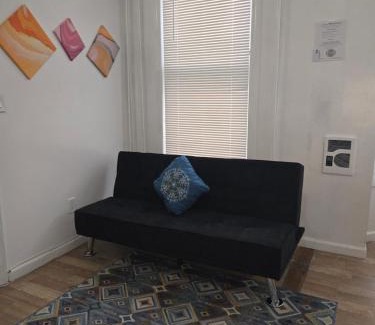 Jersey City Casa | Magnolia Stay near New York City