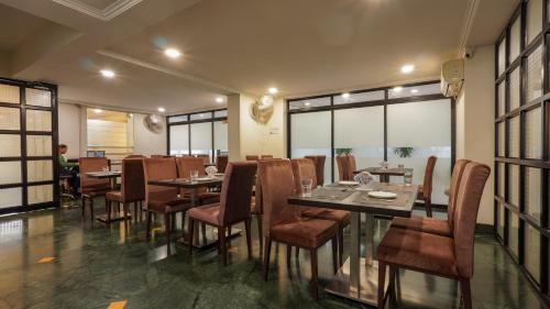 Kalyani Nagar Cama Y Desayuno | Magnus Riverside Kalyani Nagar