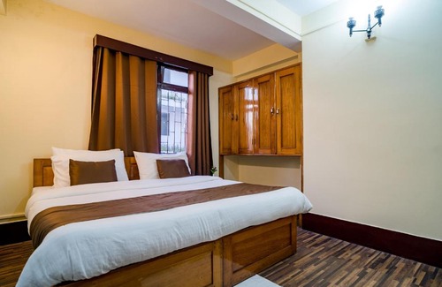 Gangtok Hotel | Magpie Mall Road Residency (MG Marg)