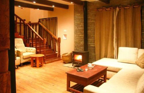 Lumle Villa | Mahakaruna mountain villa, peaceful family retreat with Himalayan views