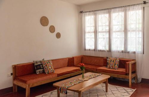 Moshi Casa | Mahali House