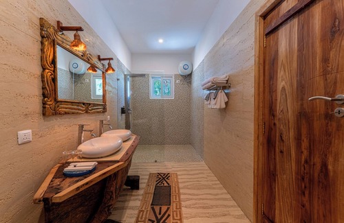 Uroa Hotel | Maharaja Boutique Hotel Zanzibar