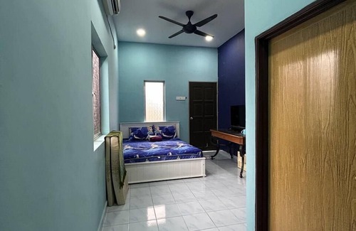 Setiu Cama Y Desayuno | Mahasa Penarik Homestay