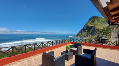 Porto da Cruz Casa | Maiata Beach House by HR Madeira