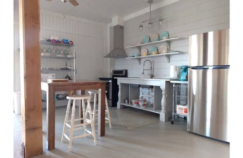 Pierce County Casa | Maiden Rock Barn (Pine Creek Rustic Road)