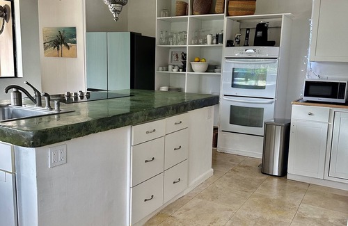 Eastern Honolulu Casa | Maile Hale